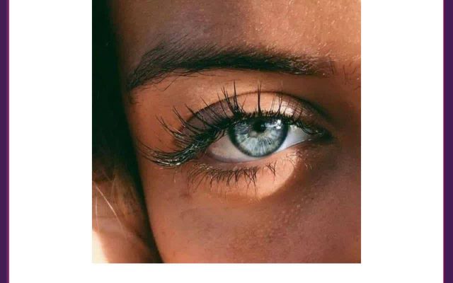 درمان پف چشم با کربوکسی تراپی