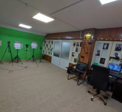 اجاره استودیو کروماکی،استودیو صدابرداری با تمامی تجهیزات نور،صدا و دوربین